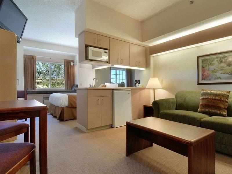 Microtel Inn & Suites By Wyndham Bloomington Msp Airport Екстер'єр фото