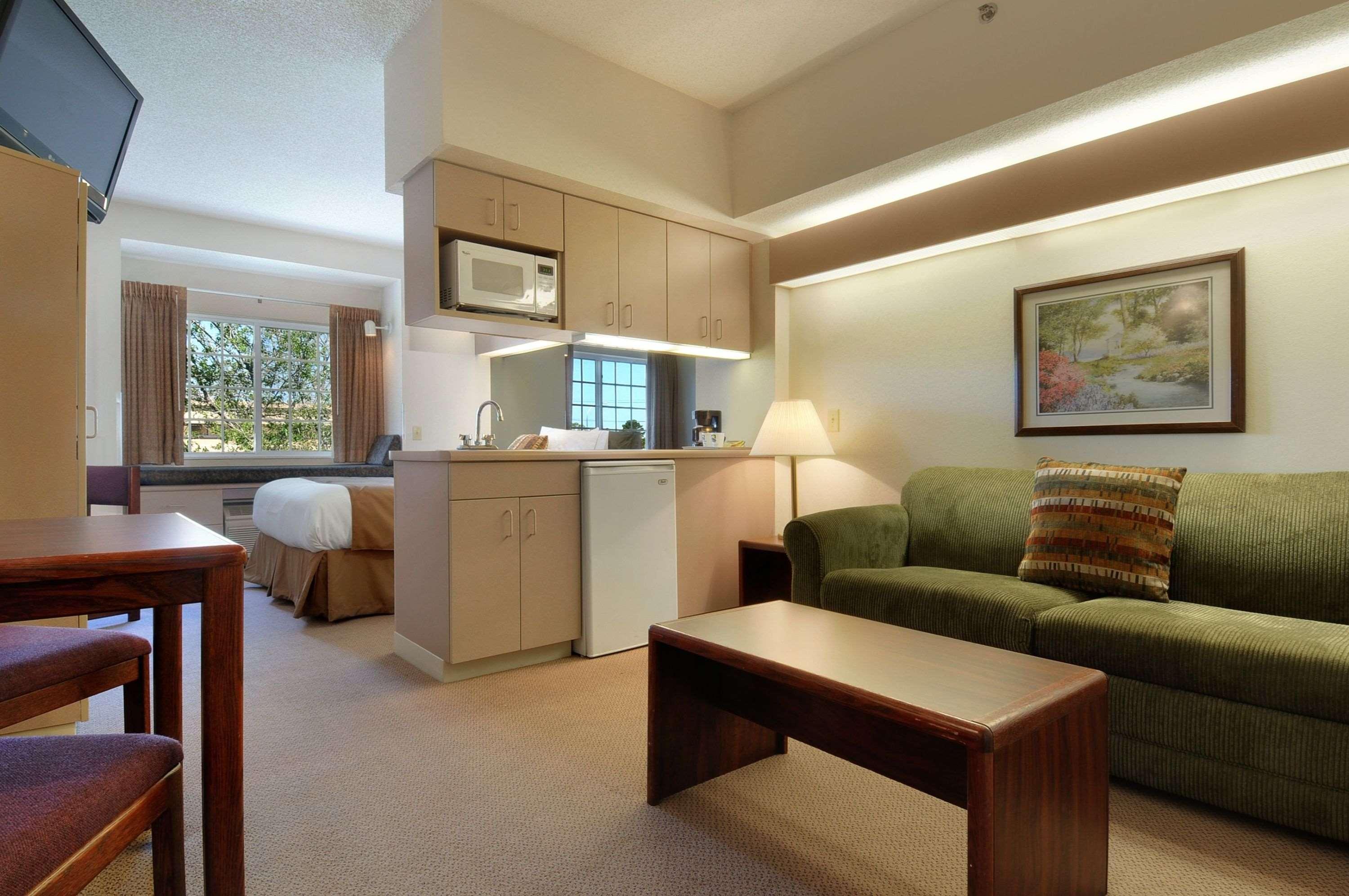 Microtel Inn & Suites By Wyndham Bloomington Msp Airport Екстер'єр фото
