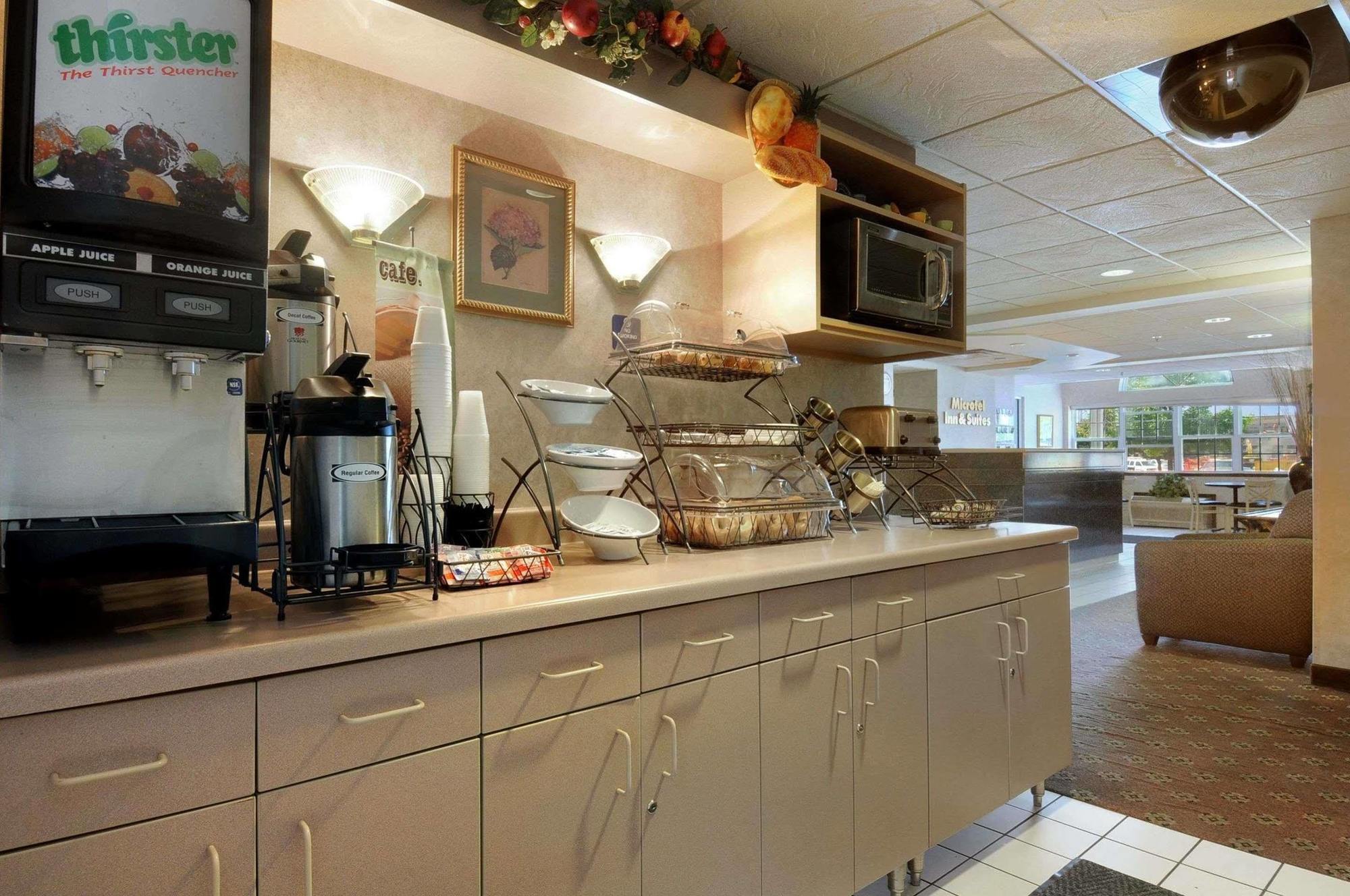 Microtel Inn & Suites By Wyndham Bloomington Msp Airport Екстер'єр фото