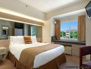 Microtel Inn & Suites By Wyndham Bloomington Msp Airport Екстер'єр фото